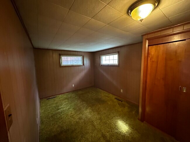 Photo - 409 Lakeview Ave