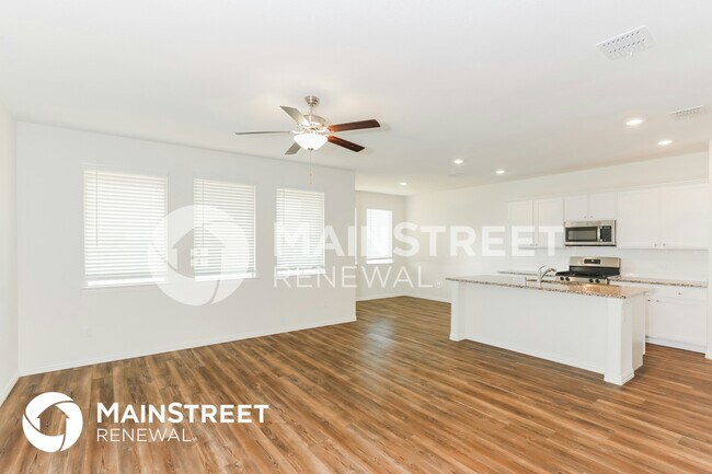 Photo - 648 Ridgeback Trail