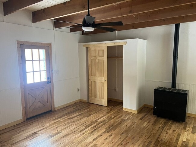 Photo - Secluded Creekside One Bedroom