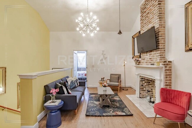 Photo - 163 State St Unit #B