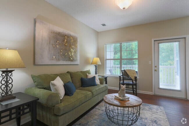 2BR, 2BA