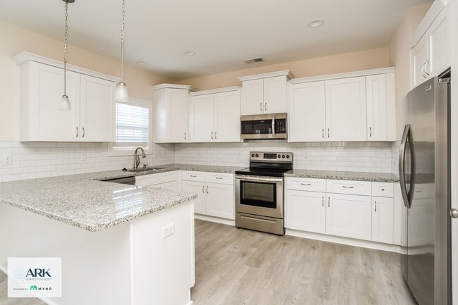 Photo - 169 Ruthaven Dr