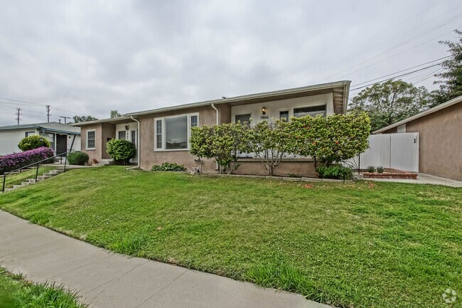 Building Photo - 7866 Flight Ave Unit 7866 Rental