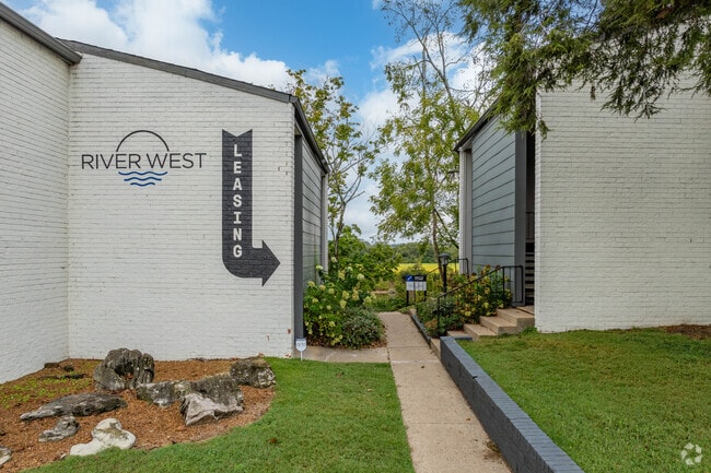 Entrance - River West Apartments