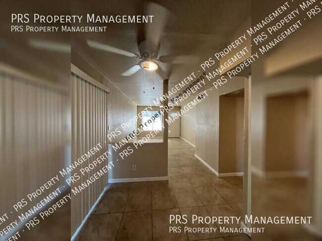 Photo - 157 W Inglewood St Unit 157 #4 W Inglewood St