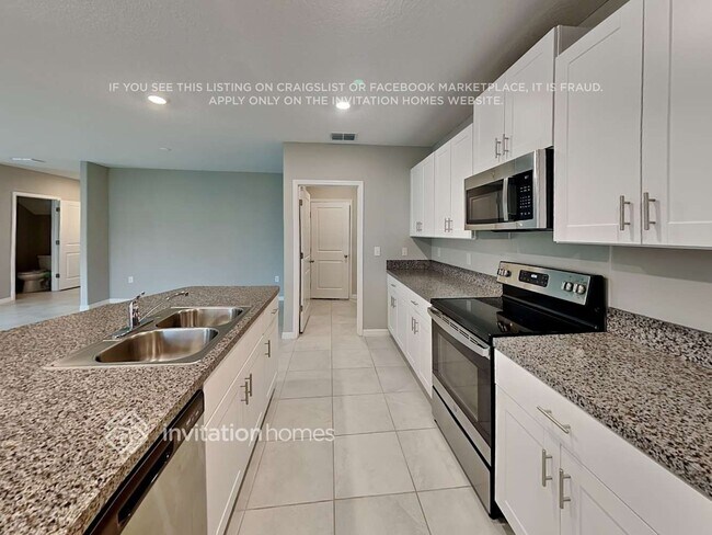Photo - 7123 Amelia Cove Ct