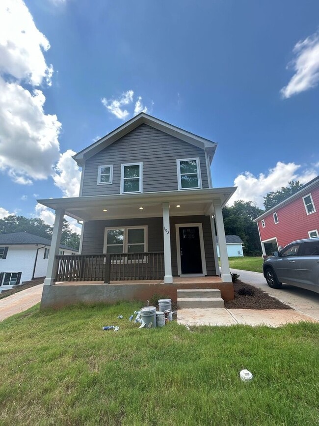 Building Photo - NOW LEASING FOR AUGUST 2026! Rental