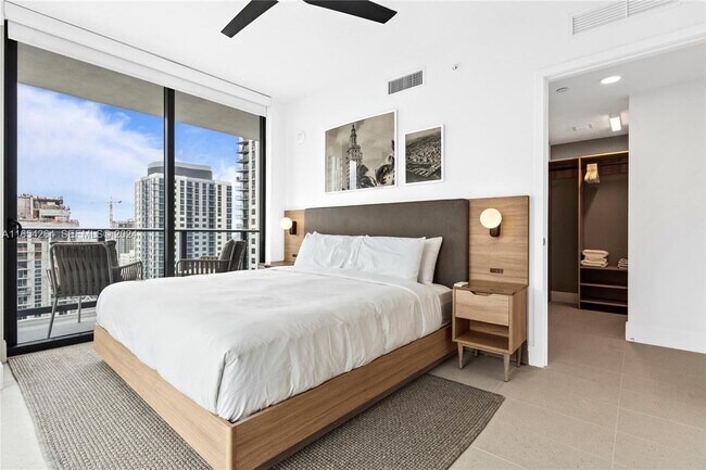 Photo - 601 NE 1st Ave Unit 2905