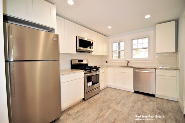 Photo - 47 Leamington Rd