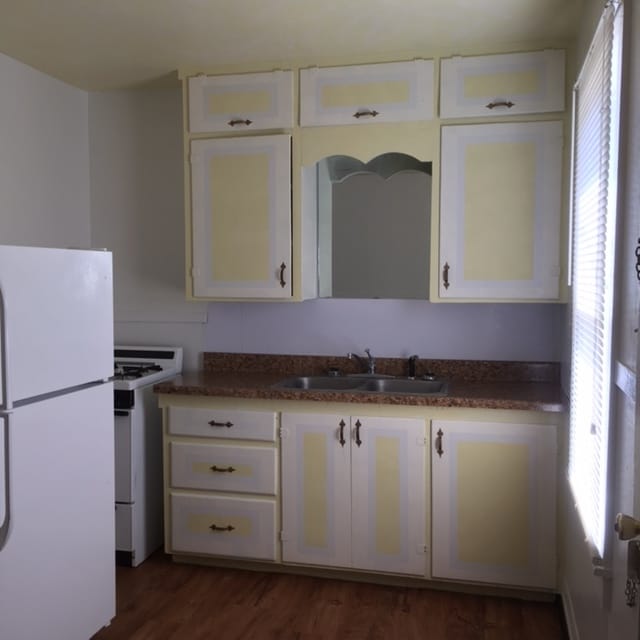 Photo - 507 W 1st St