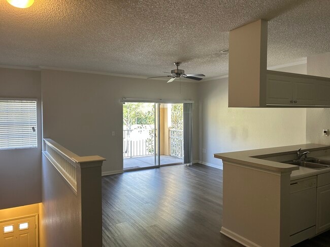 Photo - 1923 Arbor Lakes Cir Unit 1923