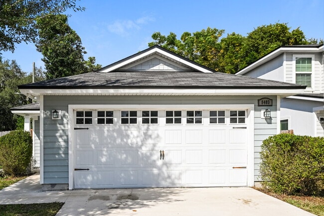 Building Photo - 8403 Thor St