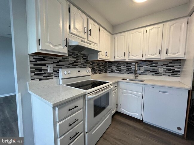 Photo - 200 Prince Frederick St Unit L-1