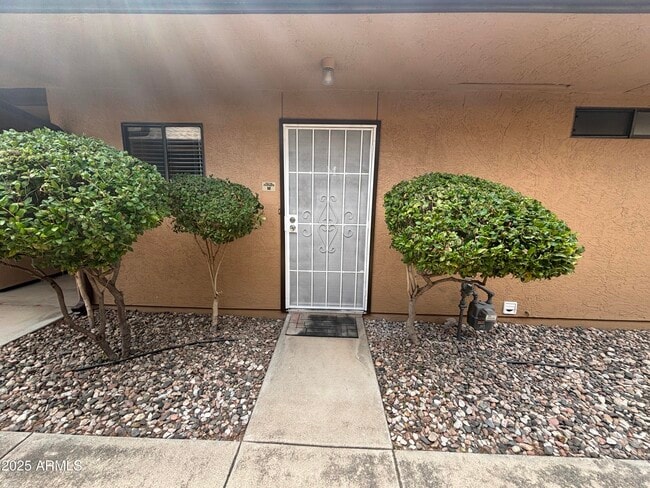 Building Photo - 840 S Main St Unit M Rental