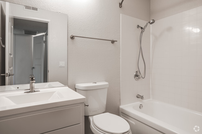 1HAB, 1BA - The Arbor - City Park