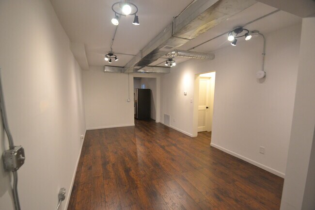 Photo - 501 Union St