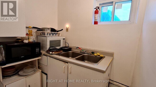 Photo - 55 Littleleaf Dr