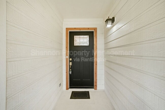 Photo - 19722 Eagle Canyon Way