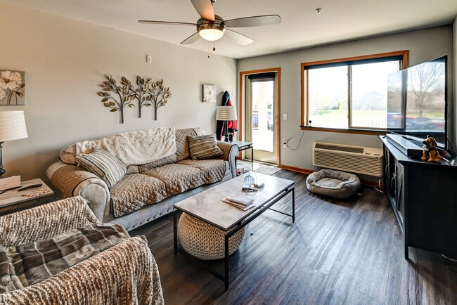 Photo - Fairhaven Court Apartments