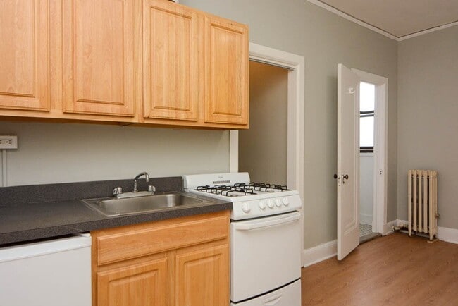 Photo - 3836 N Fremont St Unit 114