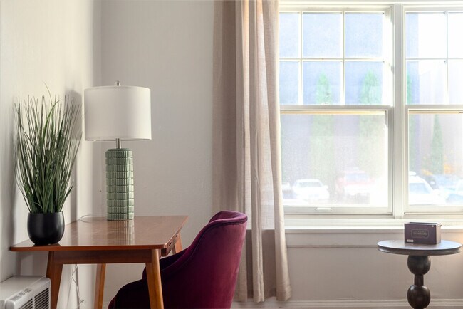 Photo - 2015 NW Flanders St Unit ID1471539P