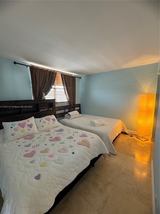 Photo - 3545 NE 166th St Unit 703