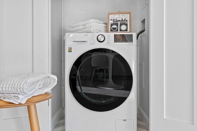 Photo - 1 Lenox Rd Unit 7D