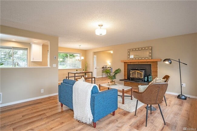 Photo - 17317 96th Pl SW