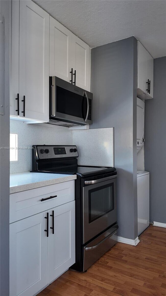 Photo - 465 SW 86th Ave Unit 208