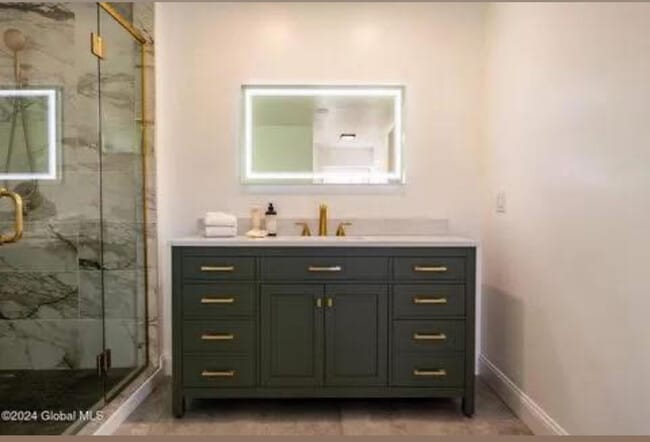 Photo - 24b Thacher St Unidad 24B Thacher st