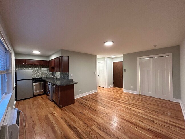 Photo - 696 Elm Pl Unit 105