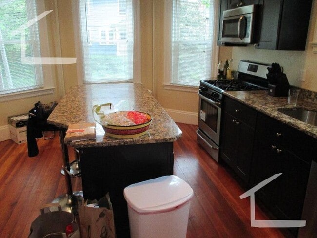 Photo - 3 Bed 1 Bath in Brighton 9/1