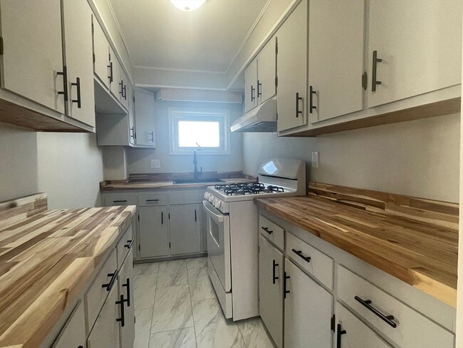 Photo - 48 Woodlawn St Unit 1