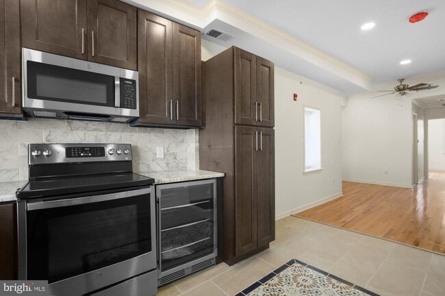 Photo - 2528 E Allegheny Ave Unit 3RD FL