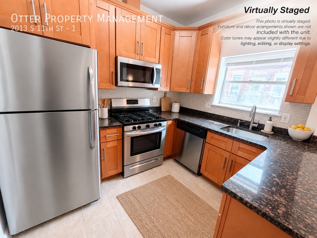 Photo - 2013 S 11th St Unit 1