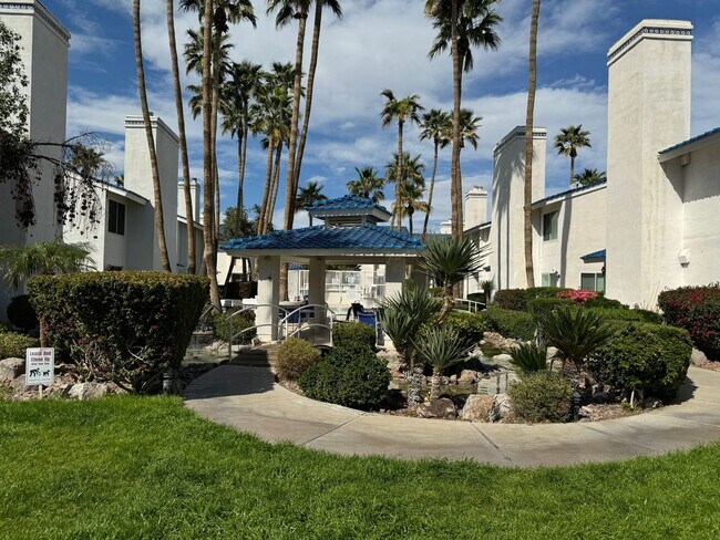Photo - Furnished 2 BR Condo w/ Utilities Boat Dock, Marina, Garage -Roadhaven Marina Avail June-Dec, May... Unit 28