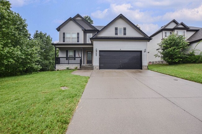 Building Photo - Pet Friendly Three Bedroom!