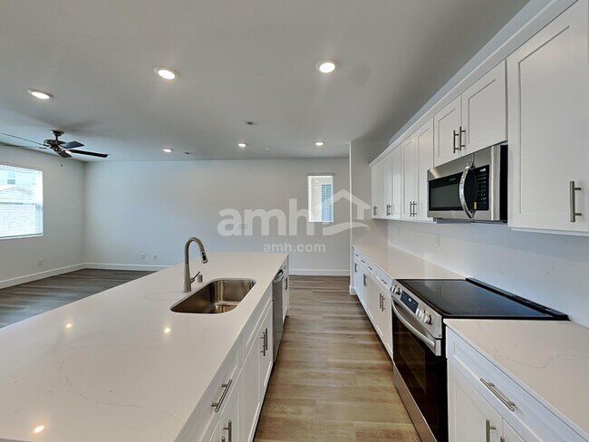 Photo - 6459 Aspen Mountain Ave