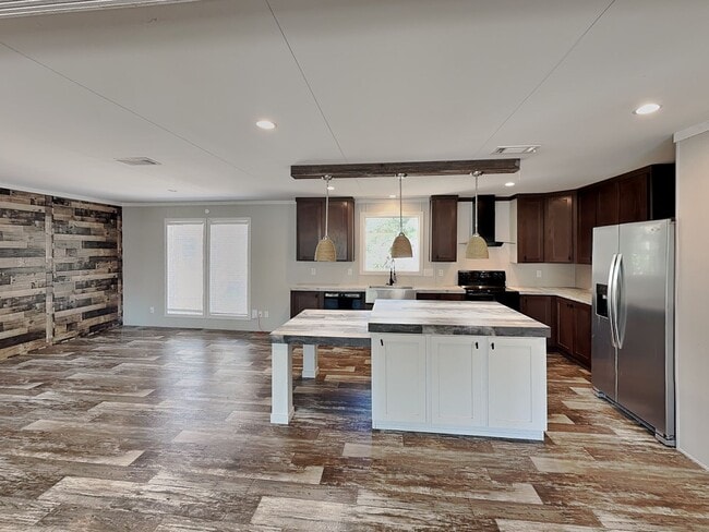 1601 Quail Run