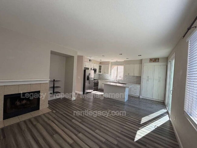 Photo - 4010 Hiller Ln