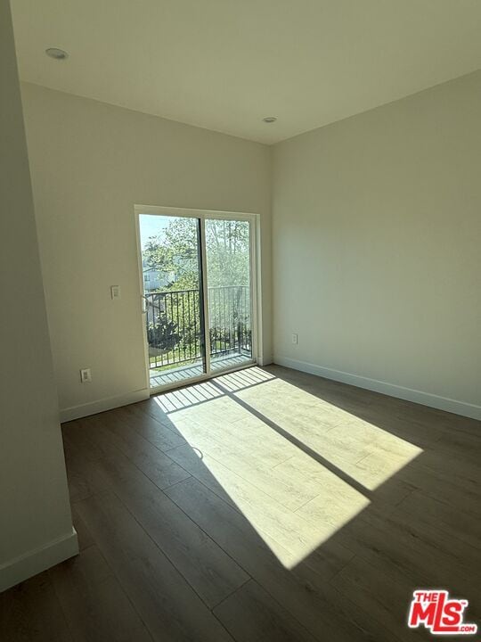 Photo - 2135 S Longwood Ave Unidad 2