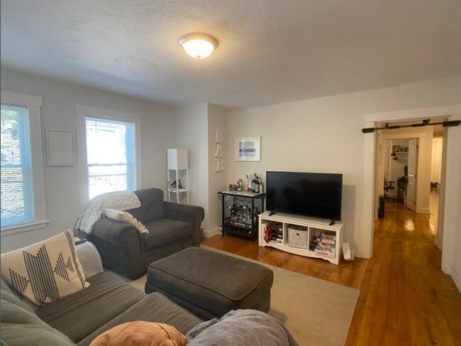 Photo - 78 Perkins St Unit 2