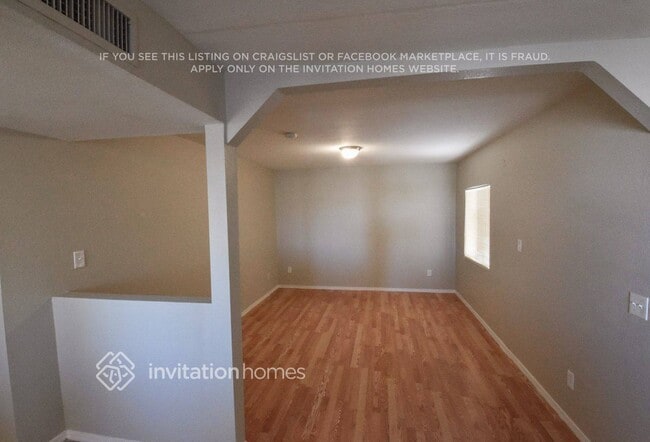 Photo - 7619 W Devonshire Ave
