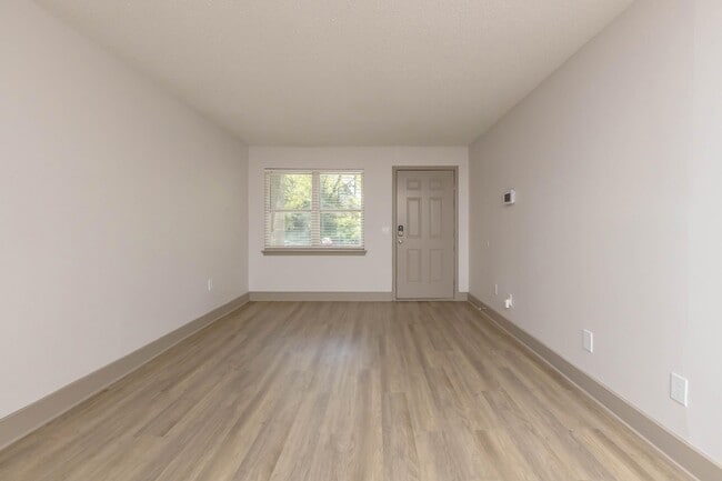 Photo - Sunrise Apartments