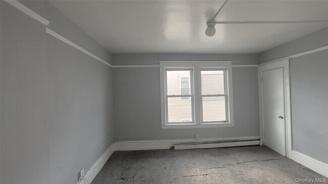 Photo - 211 Winnikee Ave Unit 2