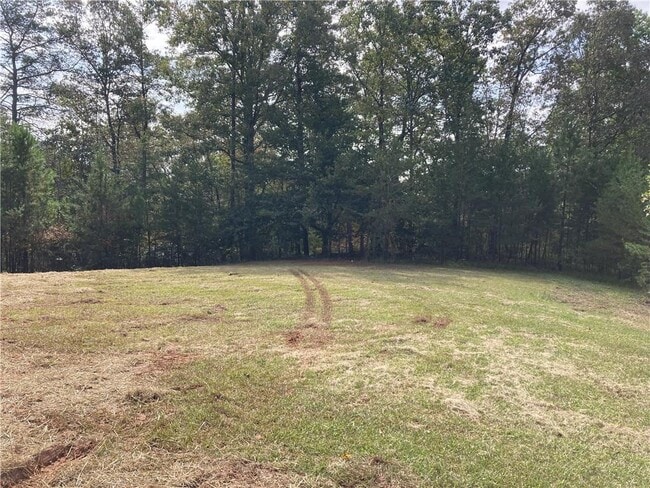Photo - 99 Strawberry Ln