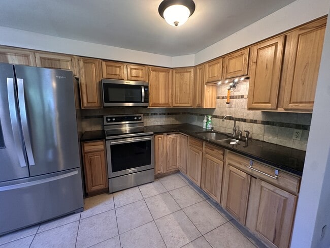233 Spring Warbler Way