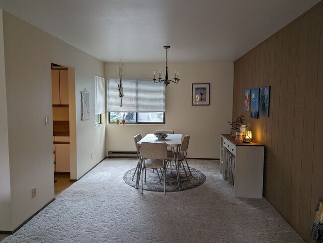 Photo - 310 S 11th St Unit 105