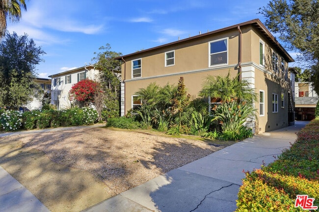 Photo - 1440 S Sherbourne Dr