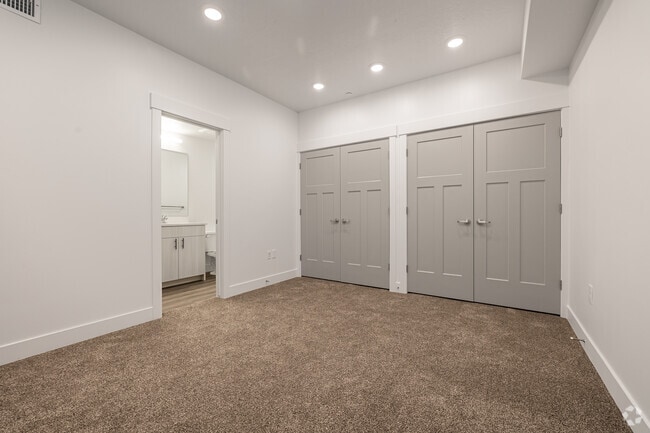 3BR, 2BA - 1.230SF - Bedroom